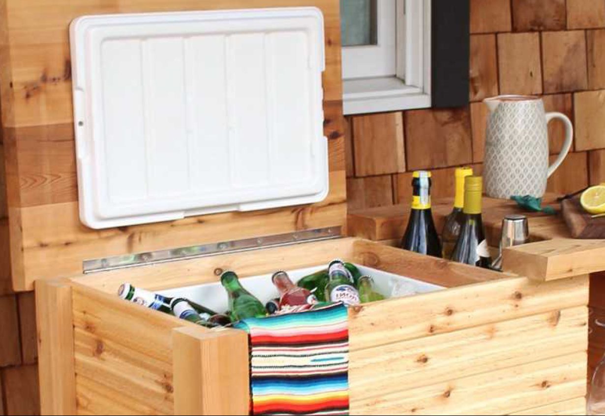 DIY Outdoor Cedar Cooler